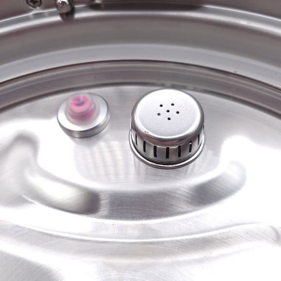 Instant Pot PRO 60 6 QT Replacement Lid Genuine OEM with Extra Red Seal - Picture 10 of 12